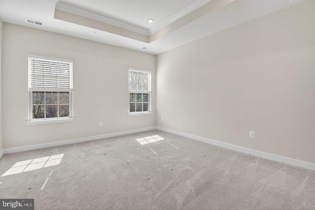 19753 GREEN VILLAGE DR, Montgomery Village, MD 20886