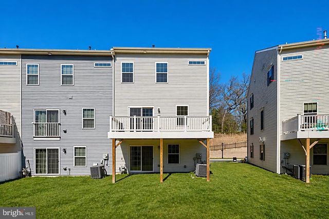 19753 GREEN VILLAGE DR, Montgomery Village, MD 20886