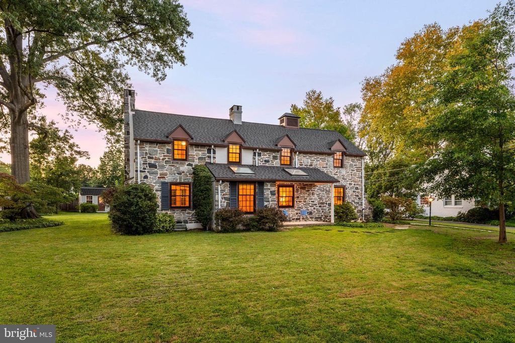 13 GREEN VALLEY RD, WALLINGFORD, PA 19086 — exterior