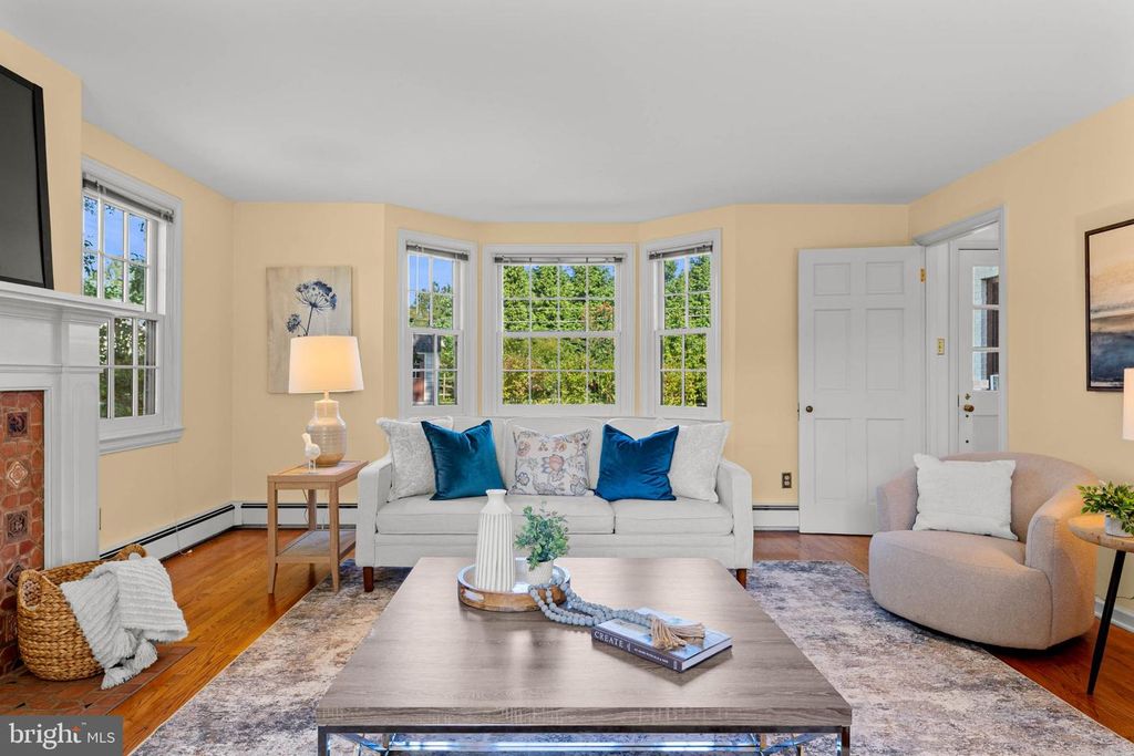 13 GREEN VALLEY RD, WALLINGFORD, PA 19086 — photo 5