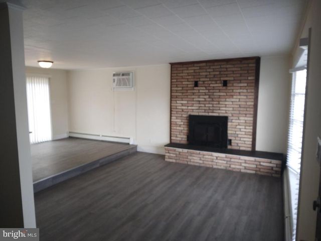 307 WESTVIEW AVENUE, Bristol, PA 19007
