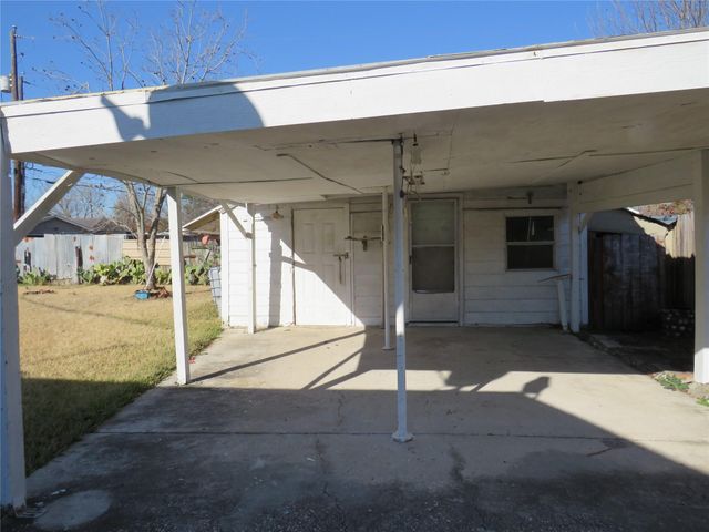 8319 Garland Street, Houston, TX 77017