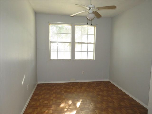 8319 Garland Street, Houston, TX 77017