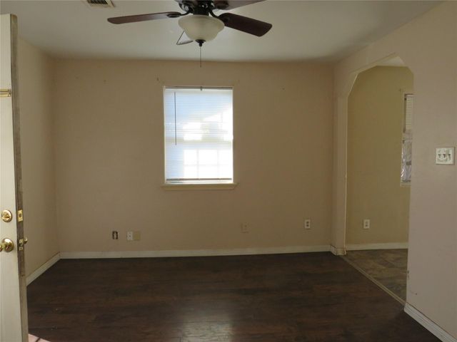 8319 Garland Street, Houston, TX 77017