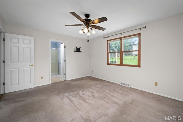 4765 Stanhope Drive, St Louis, MO 63128