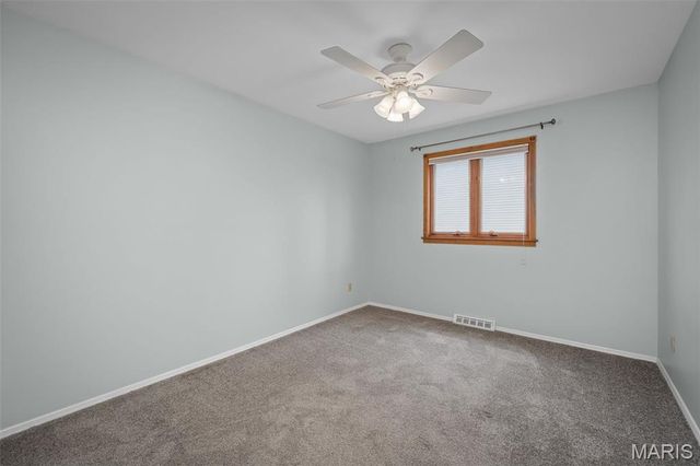 4765 Stanhope Drive, St Louis, MO 63128