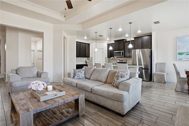 1026 Pasadena St, Portland, TX 78374