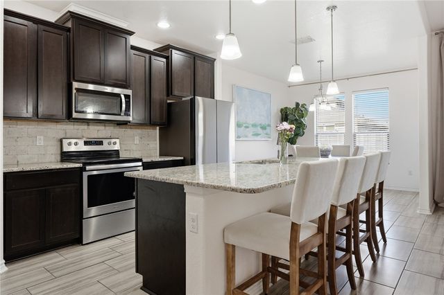 1026 Pasadena St, Portland, TX 78374