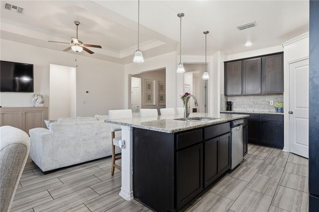 1026 Pasadena St, Portland, TX 78374