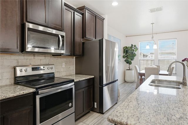 1026 Pasadena St, Portland, TX 78374