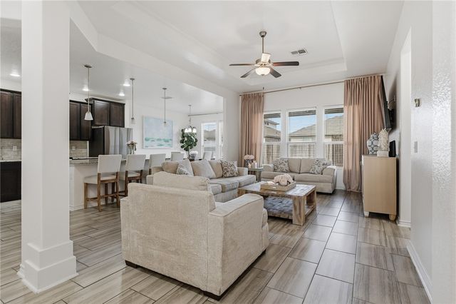 1026 Pasadena St, Portland, TX 78374