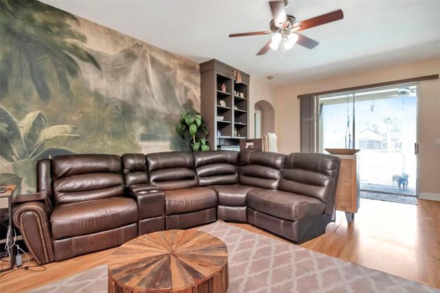 19103 WIND DANCER STREET, Lutz, FL 33558