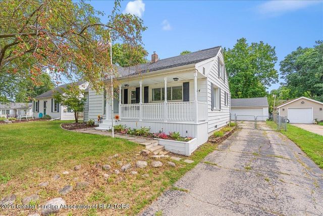 314 N Logan Street, Dewitt, MI 48820