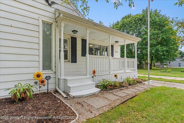 314 N Logan Street, Dewitt, MI 48820