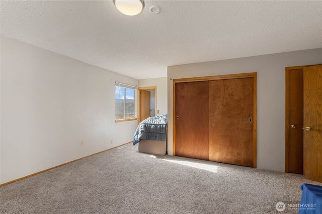 624 Daniels Drive NE, East Wenatchee, WA 98802