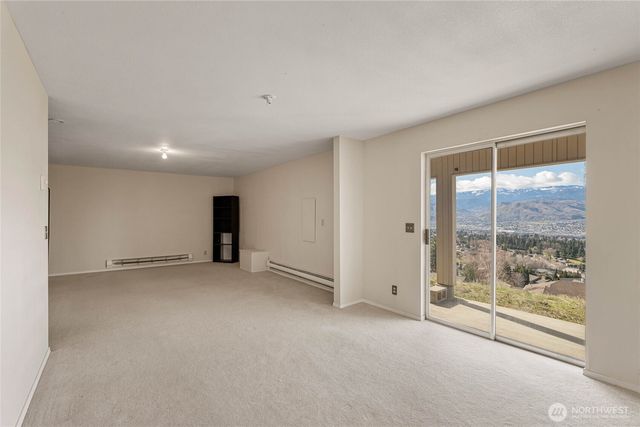 624 Daniels Drive NE, East Wenatchee, WA 98802