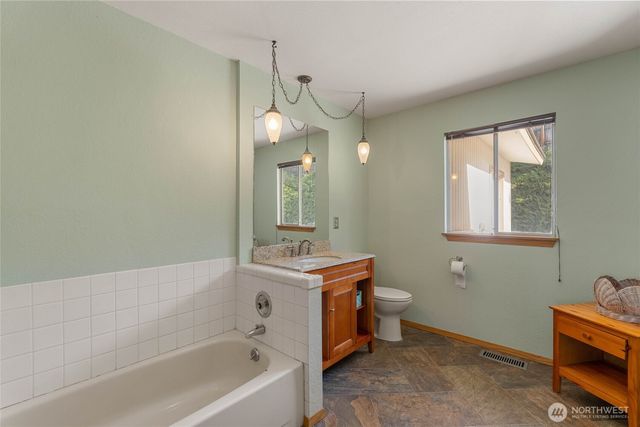 624 Daniels Drive NE, East Wenatchee, WA 98802