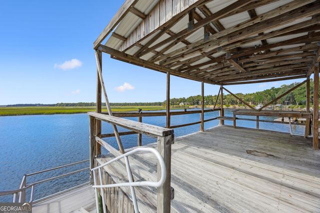 628 London Hill Road W, Woodbine, GA 31569