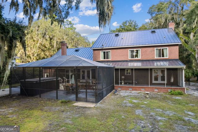 628 London Hill Road W, Woodbine, GA 31569