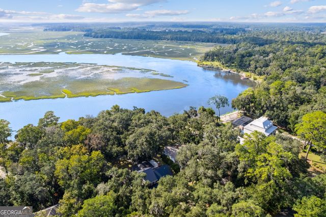 628 London Hill Road W, Woodbine, GA 31569