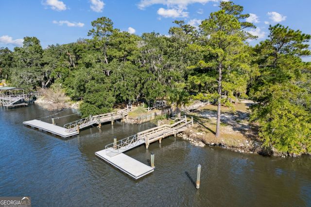 628 London Hill Road W, Woodbine, GA 31569