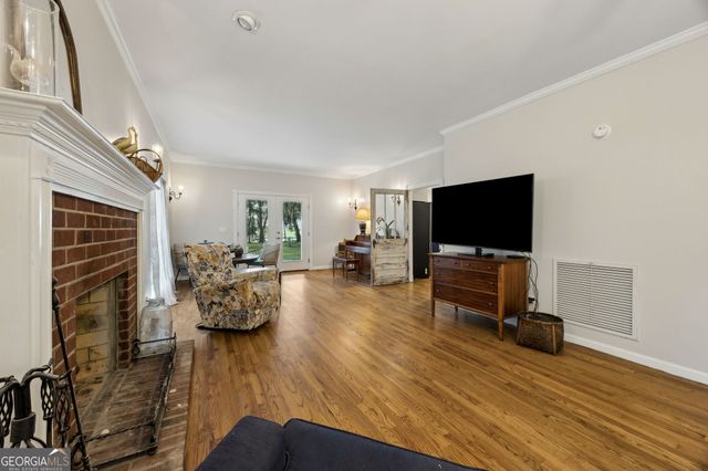 628 London Hill Road W, Woodbine, GA 31569