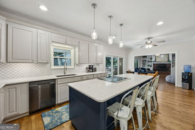 628 London Hill Road W, Woodbine, GA 31569