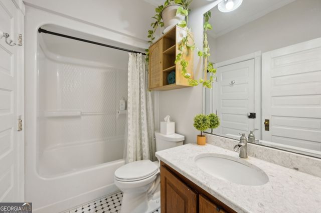 628 London Hill Road W, Woodbine, GA 31569