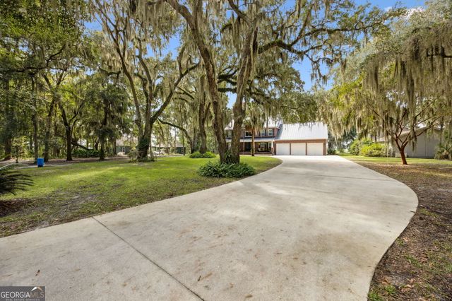 628 London Hill Road W, Woodbine, GA 31569