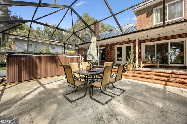 628 London Hill Road W, Woodbine, GA 31569