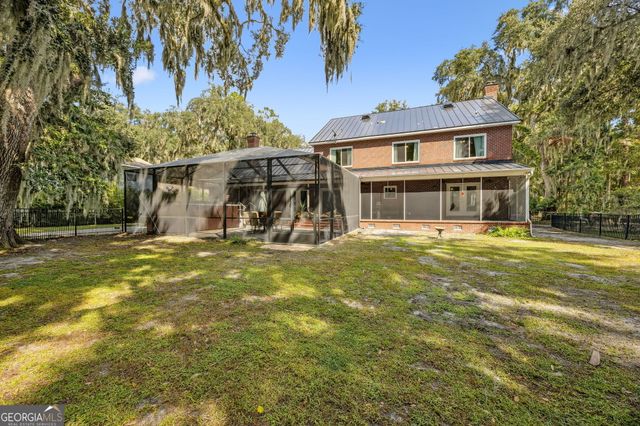 628 London Hill Road W, Woodbine, GA 31569