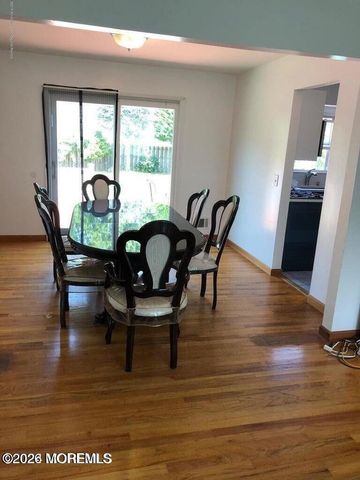 505 W Lincoln Avenue, Oakhurst, NJ 07755