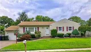 505 W Lincoln Avenue, Oakhurst, NJ 07755
