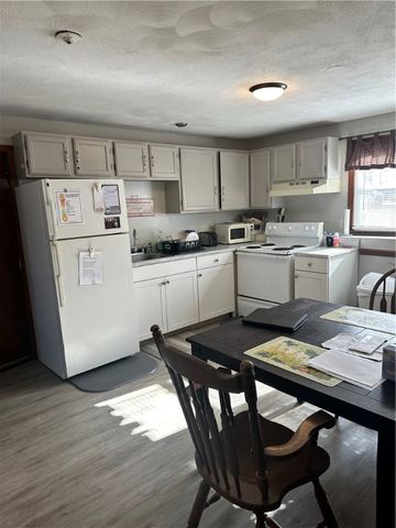 424 Smithfield Avenue 1, Pawtucket, RI 02860