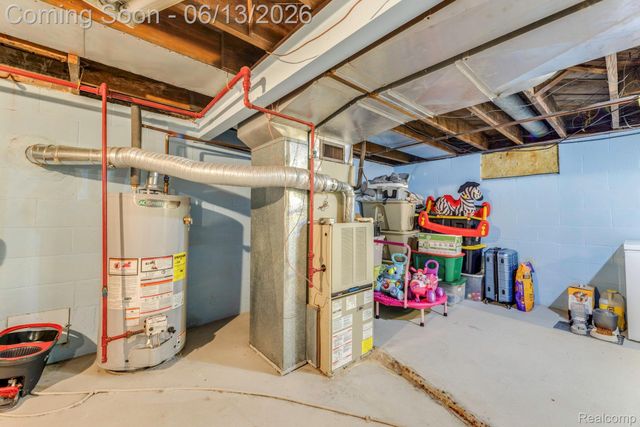 2435 Sharon Lane, Port Huron, MI 48060