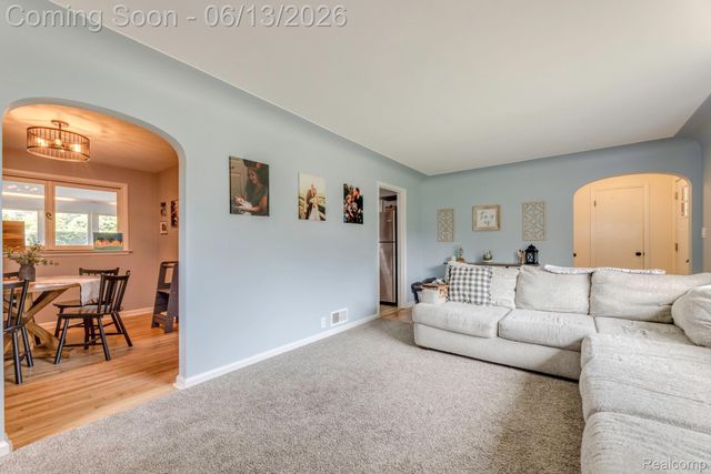 2435 Sharon Lane, Port Huron, MI 48060