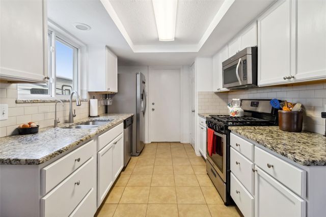 1610 Old Tract RD, Pflugerville, TX 78660