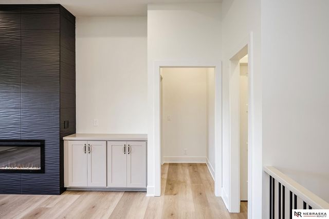 15705 Kansas Avenue, Omaha, NE 68116