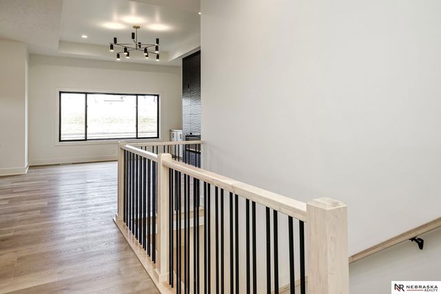 15705 Kansas Avenue, Omaha, NE 68116