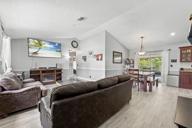 13254 79th Court N, West Palm Beach, FL 33412