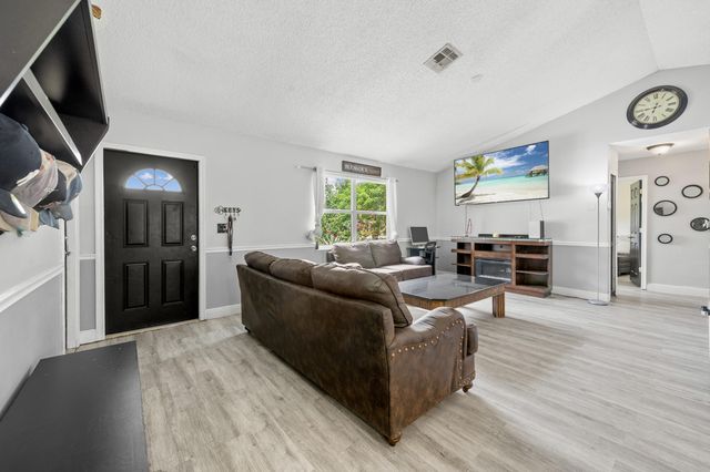 13254 79th Court N, West Palm Beach, FL 33412
