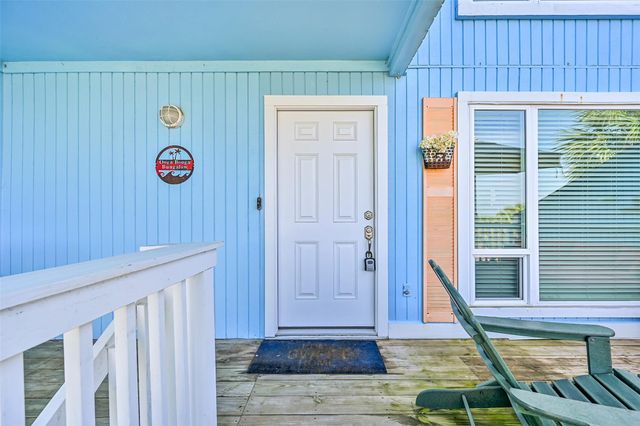 908 Calico Jack Cove, Galveston, TX 77554