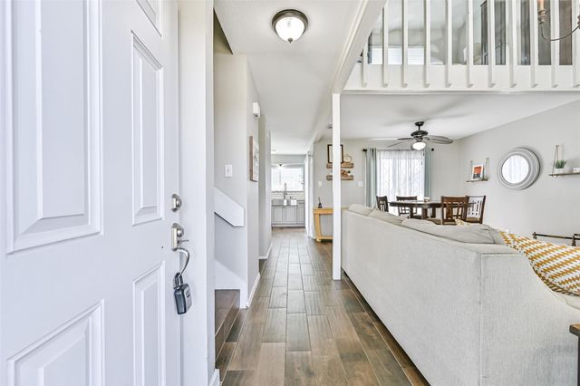 908 Calico Jack Cove, Galveston, TX 77554