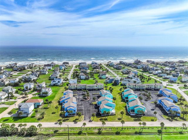 908 Calico Jack Cove, Galveston, TX 77554