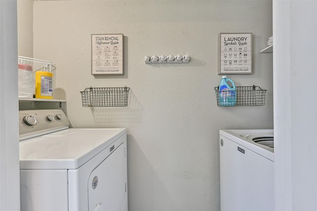 908 Calico Jack Cove, Galveston, TX 77554