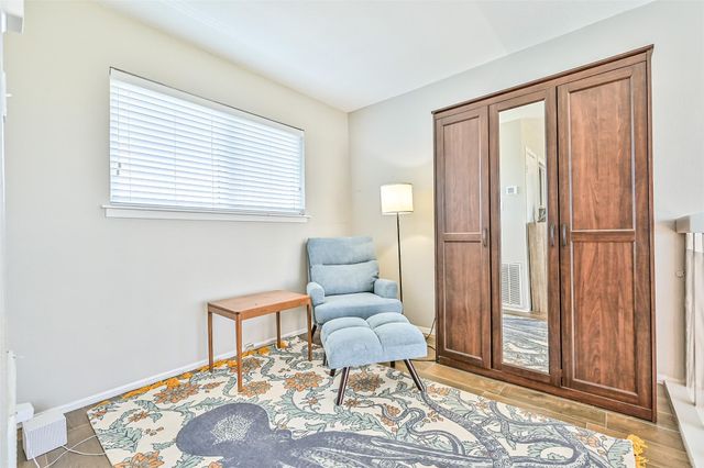 908 Calico Jack Cove, Galveston, TX 77554