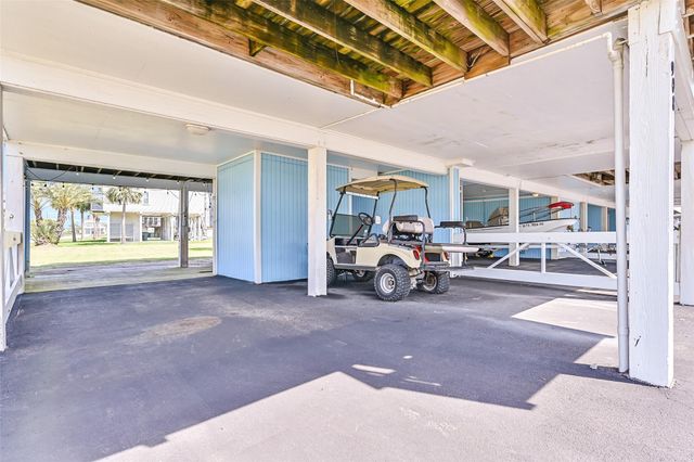 908 Calico Jack Cove, Galveston, TX 77554