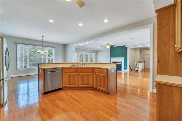 28 Queen Mothers CT, Wirtz, VA 24184