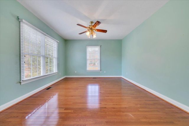 28 Queen Mothers CT, Wirtz, VA 24184