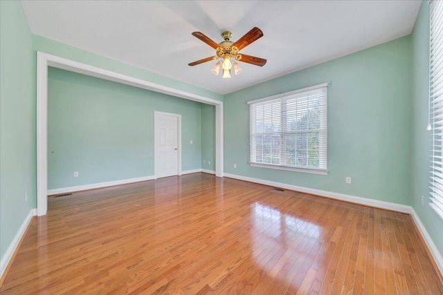 28 Queen Mothers CT, Wirtz, VA 24184